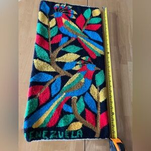 4/$25❤️VTG Venezuela's national treasure peacock tapestry